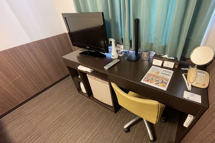 Room 13 of 47