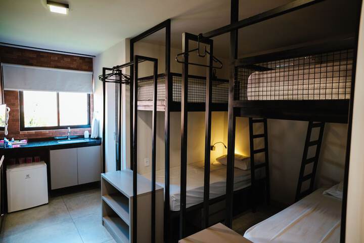 Room 80 of 143