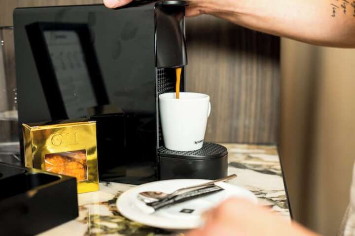 Breakfast/Coffee Service 30 of 84