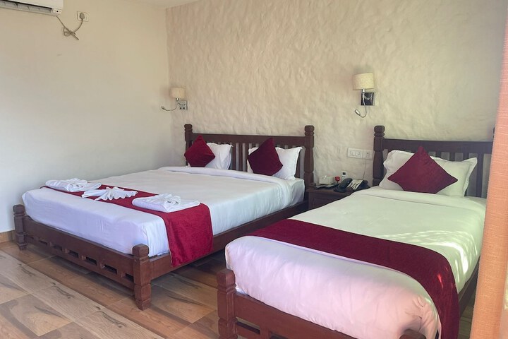 Room 14 of 48