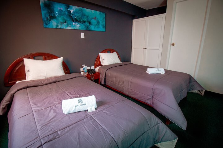Room 16 of 36