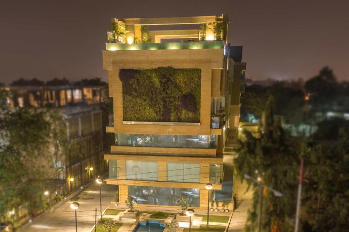 Ida Hotel