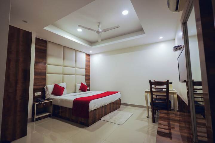 Room 7 of 21