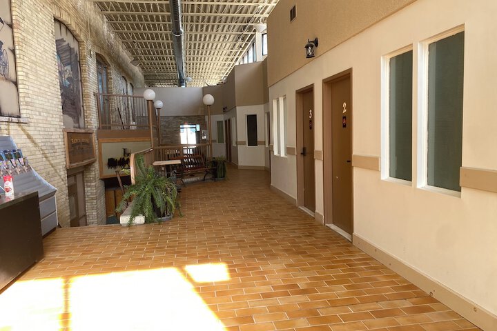 Hotel Interior 4 of 73