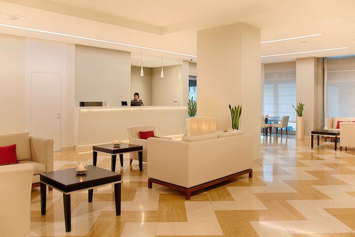 Hotel Interior 4 of 45