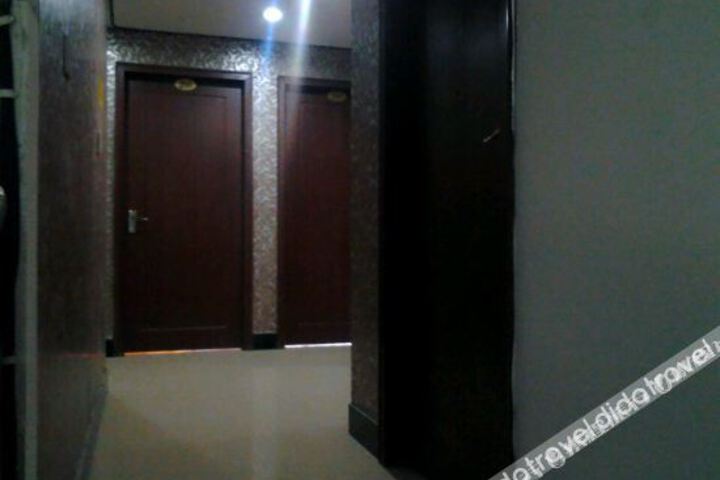 Hotel Interior 3 of 14