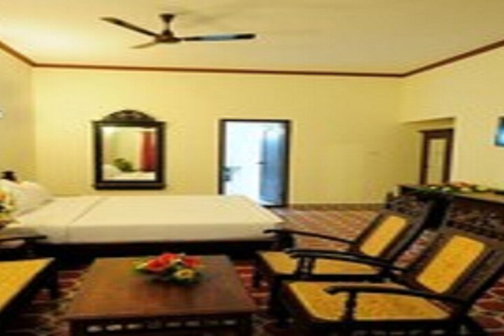 Room 8 of 20
