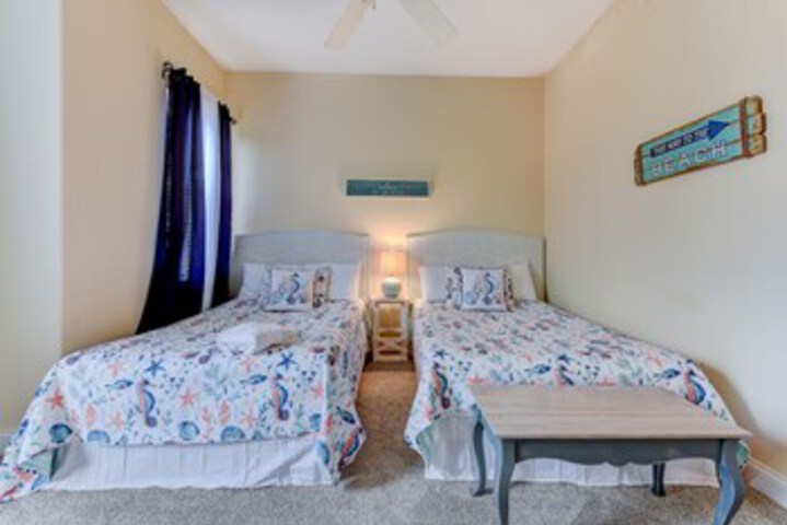 Room 74 of 77