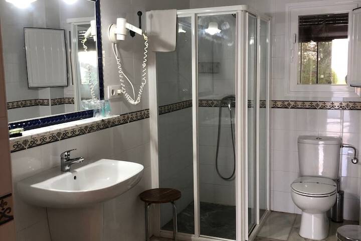 Room 19 of 49