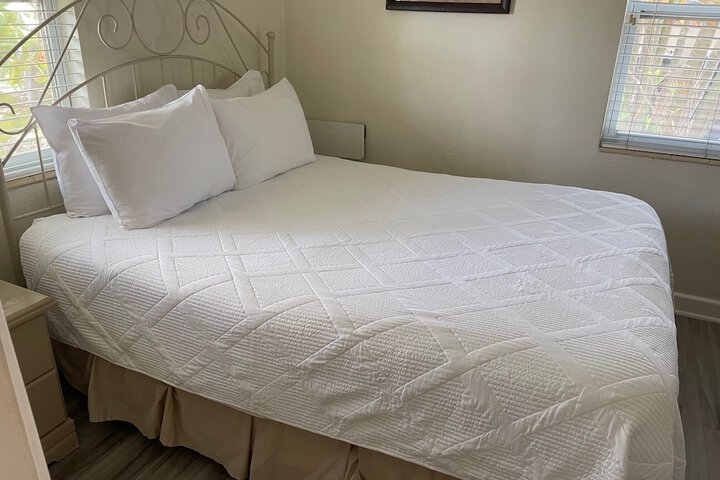 Room 4 of 52