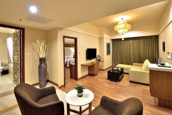 Room 41 of 74