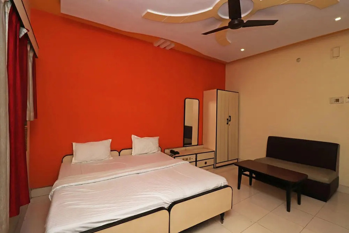 Room 4 of 21