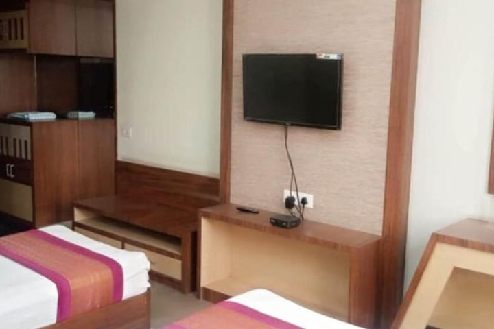 Room 5 of 31