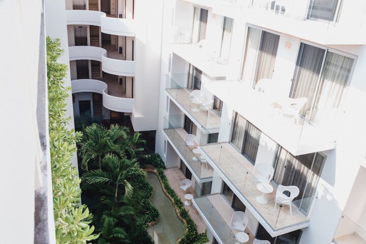 Antera Hotel & Residences