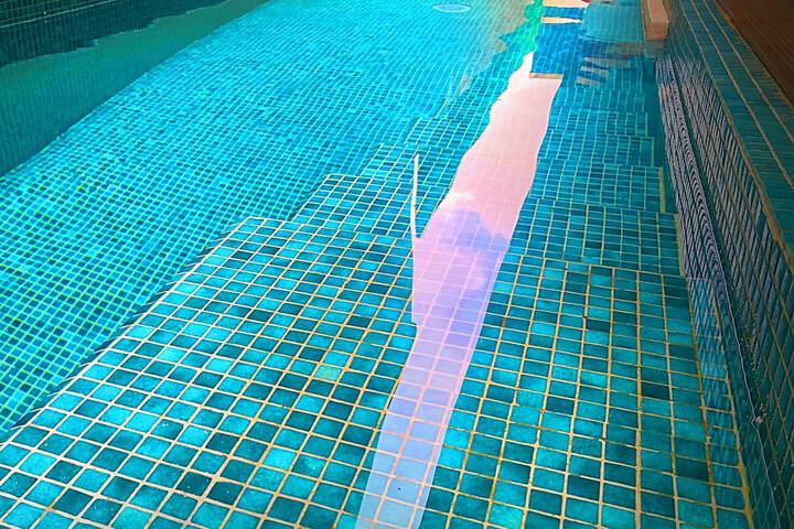 Pool 47 of 109