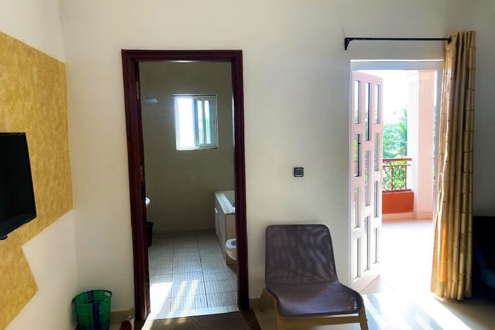 Room 8 of 41