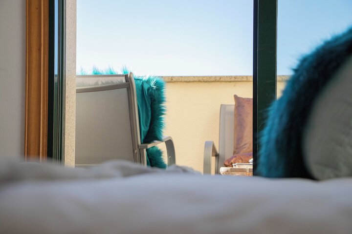 Room 28 of 177