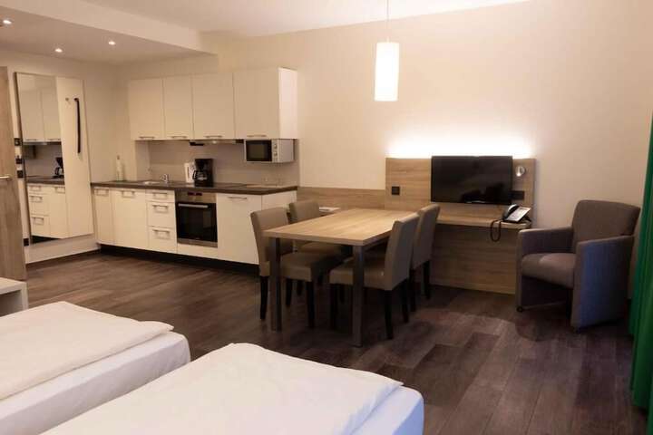 Room 3 of 16