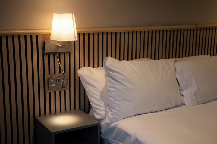 Room 13 of 46