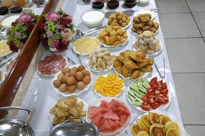 Breakfast buffet
