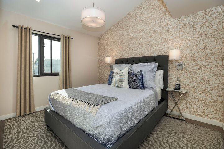 Room 6 of 31