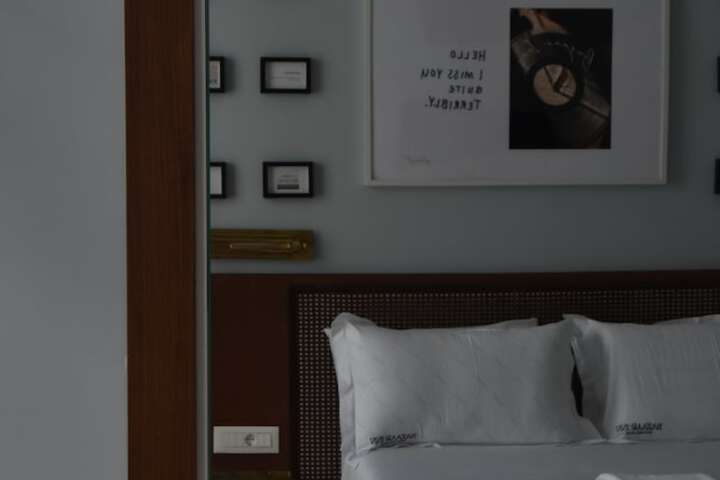 Room 7 of 60