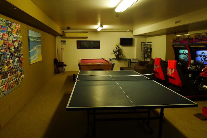 Room 34 of 50