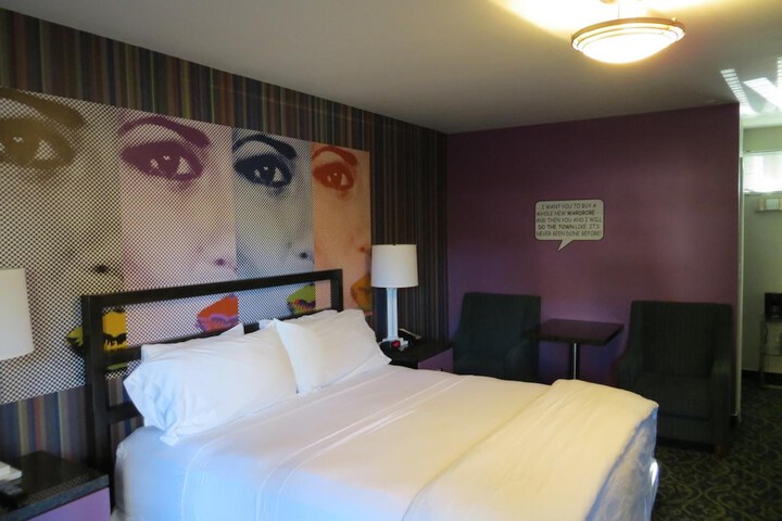 Room 8 of 49