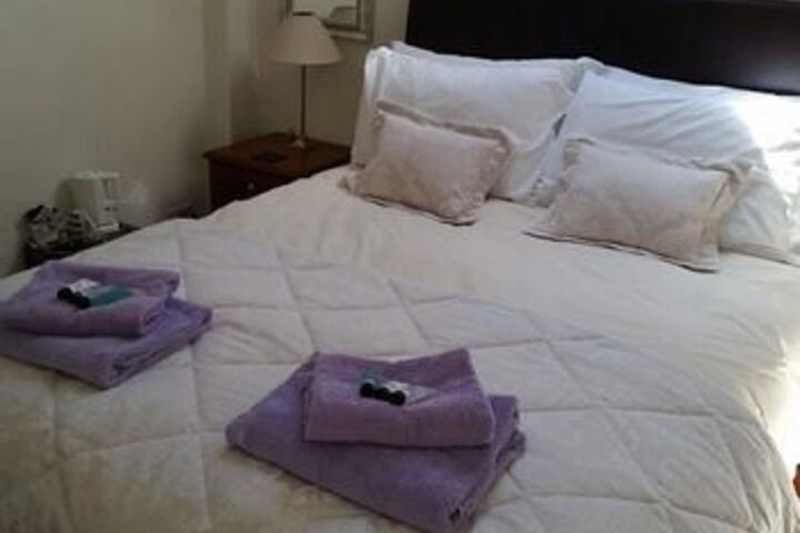 Room 8 of 14