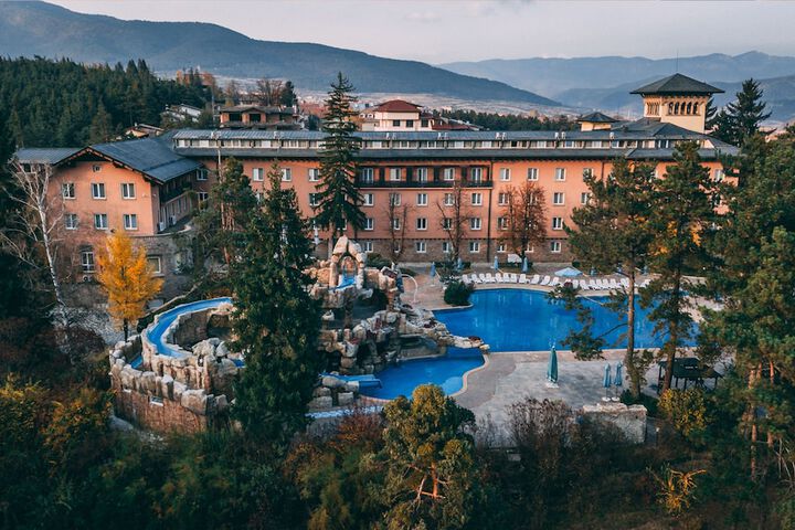 Exterior of Spa Hotel Dvoretsa