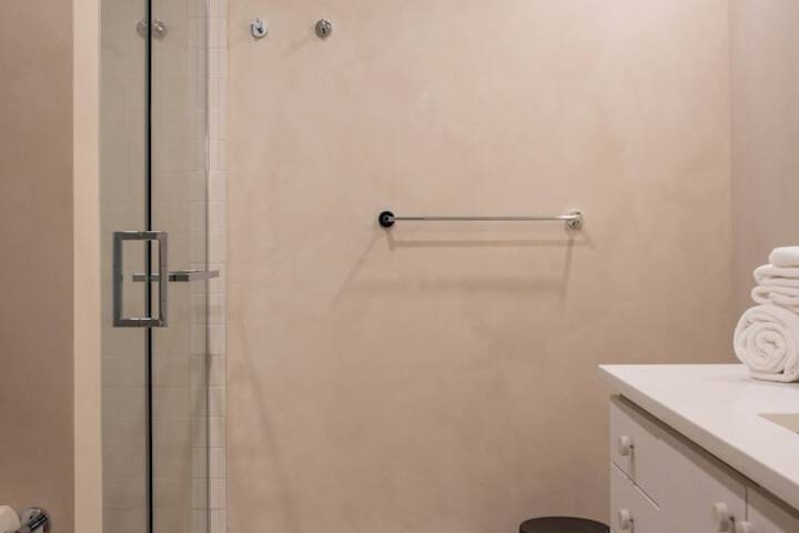 Room 140 of 145