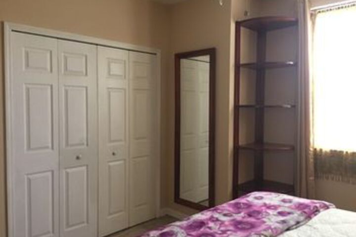 Room 7 of 25