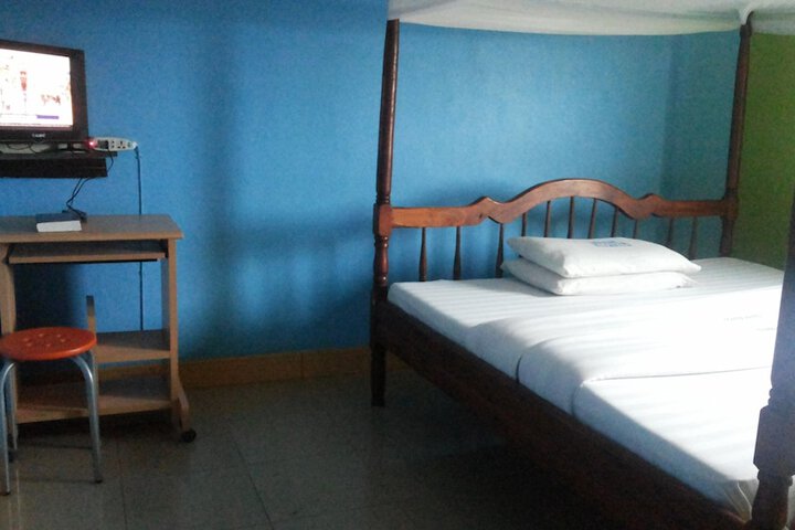 Room 8 of 52