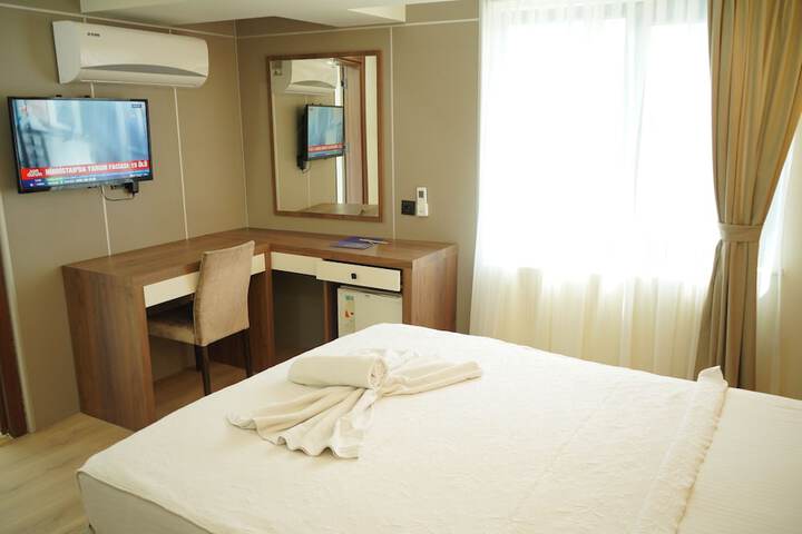 Room 36 of 71