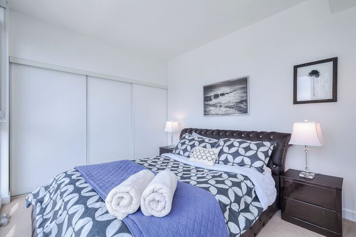 Room 14 of 60
