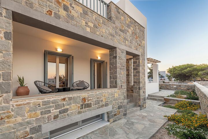 Terrace/Patio 60 of 109