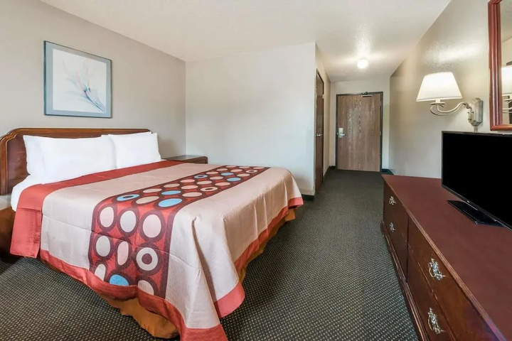 guest_rooms
