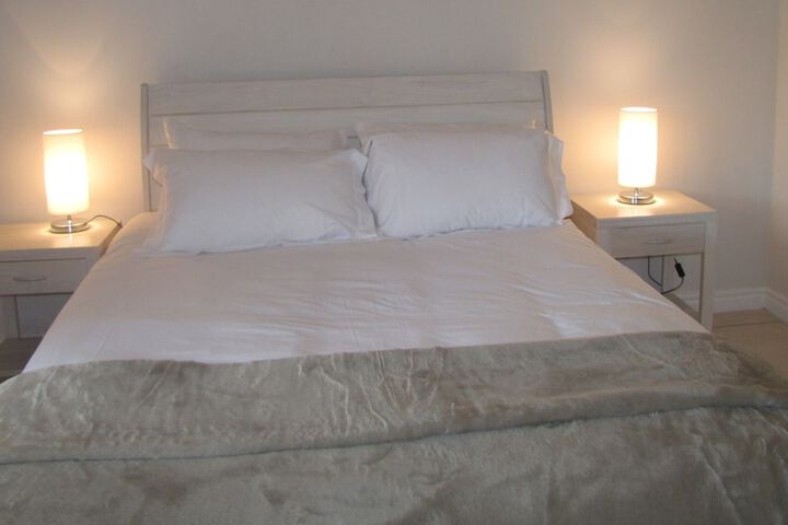 Room 28 of 72