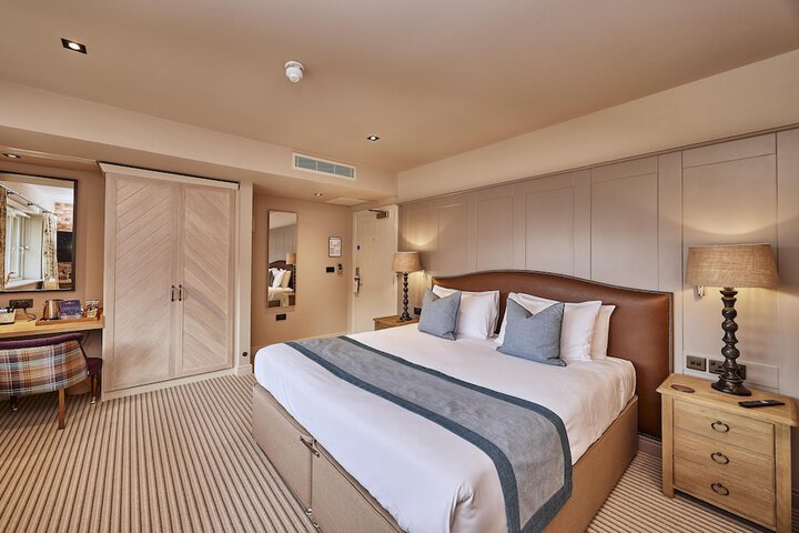 Room 16 of 56