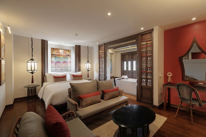 Room 5 of 46