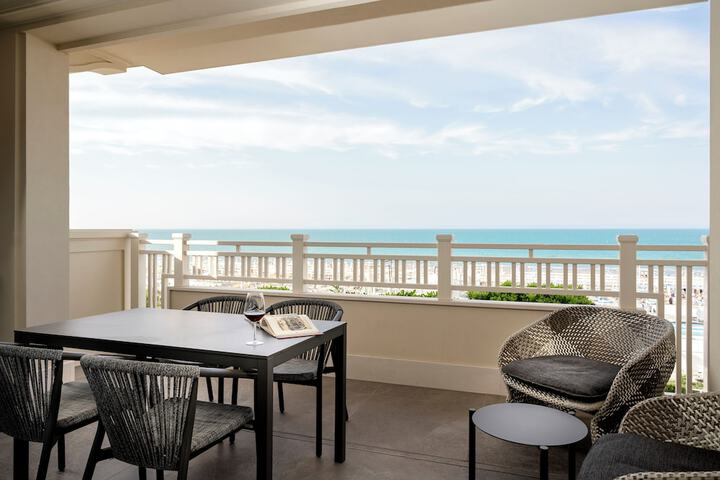 Terrace/Patio 106 of 180