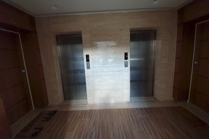 Room 23 of 27
