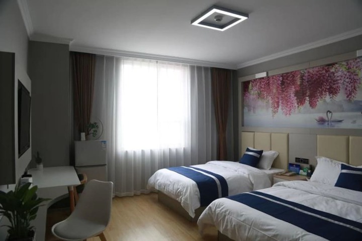 Room 7 of 22