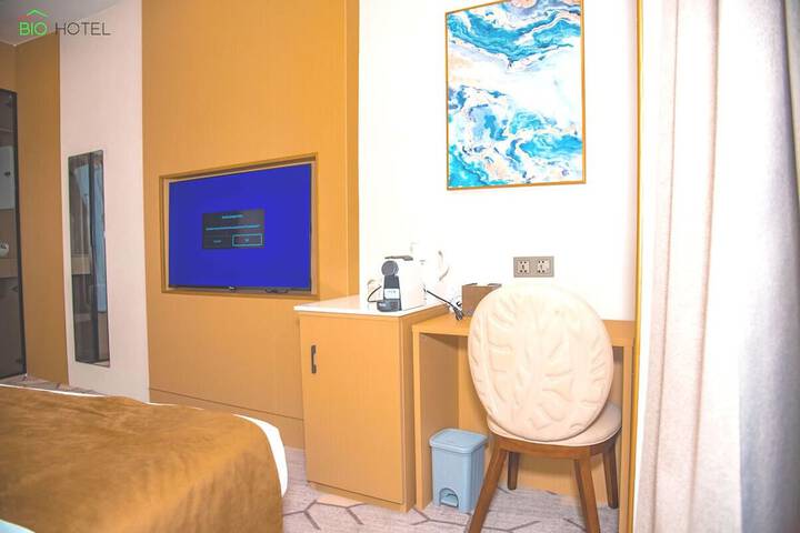 Room 19 of 47