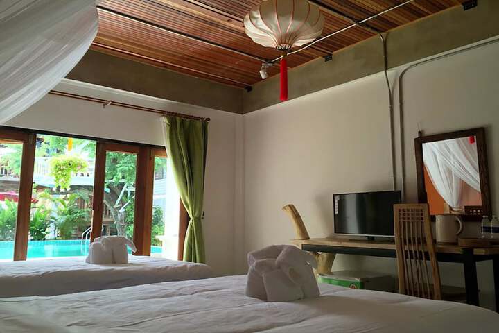 Room 19 of 32
