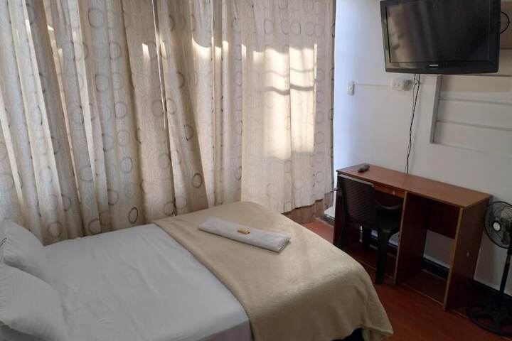 Room 5 of 45