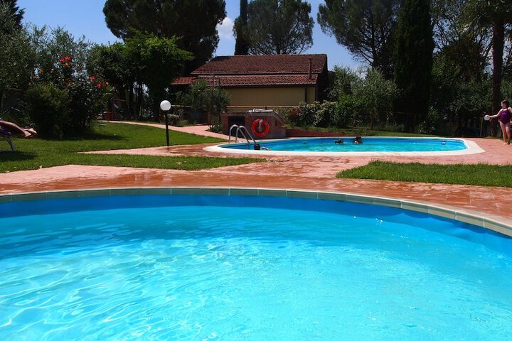 Pool 32 of 59