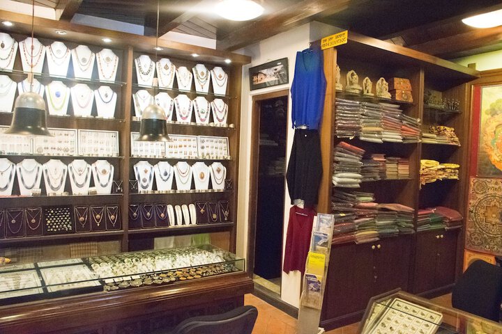 Gift shop
