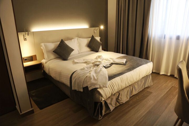 Room 12 of 47