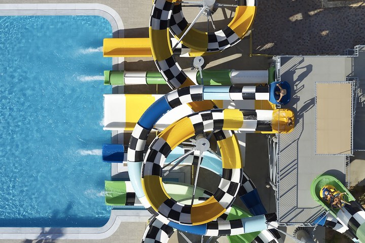 Pool 137 of 242
